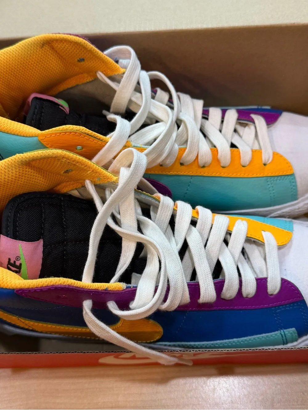Nike Kids High-Top Sneakers in Blue, Turquoise, Yellow & Purple